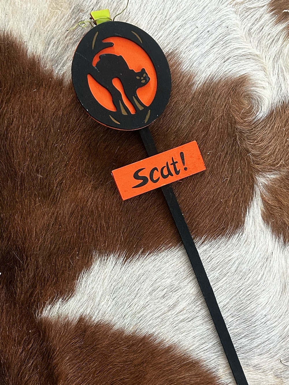 BlackCat 'Scat!' Black & Orange Yard Stake